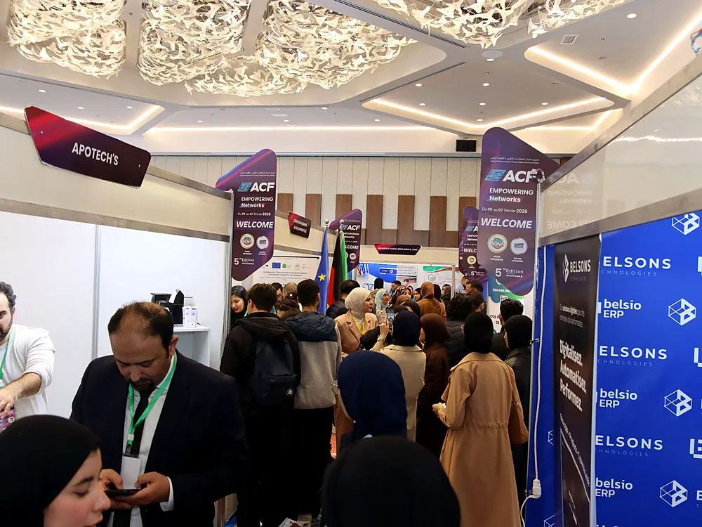 Stands des entreprises du numérique