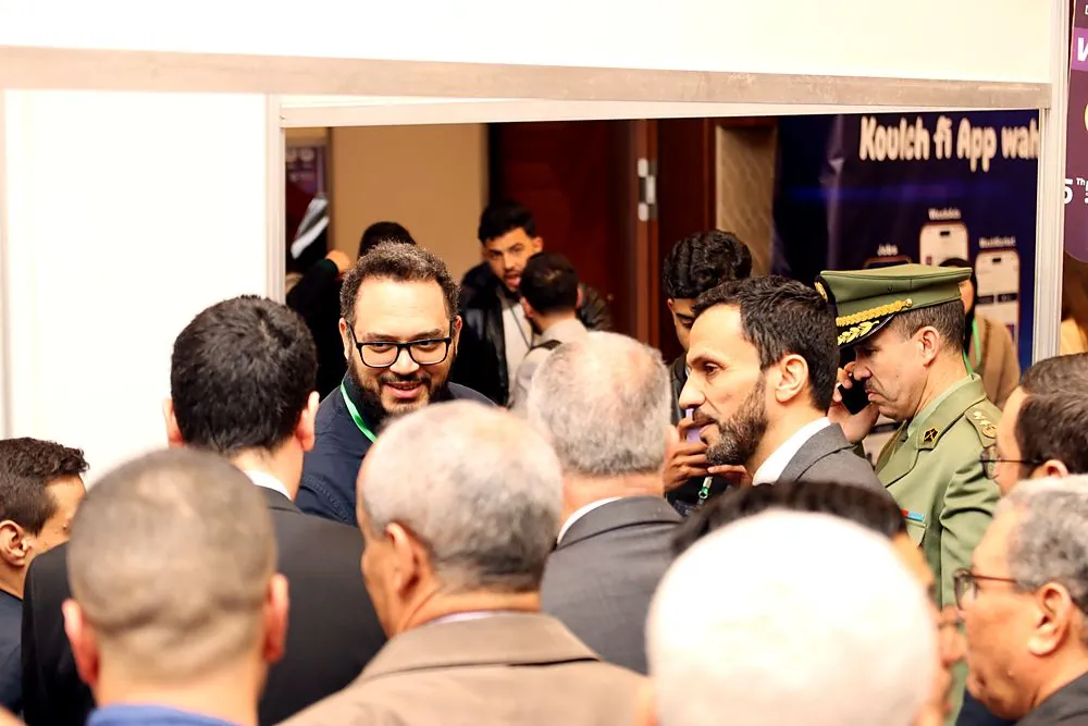 الزيارة الرسمية للأجنحة